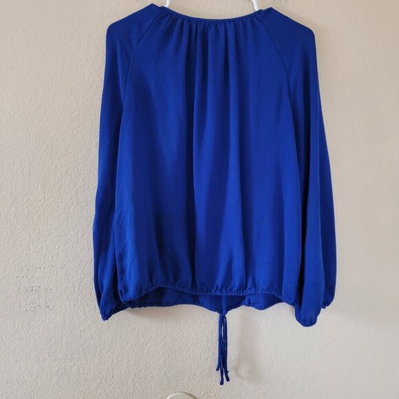 Diane Von Furstenberg Womens Blouse 100% Silk Blue Elegant Size M Medium - Picture 8 of 8